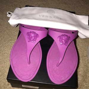 Purple Versace sandals size 38.5